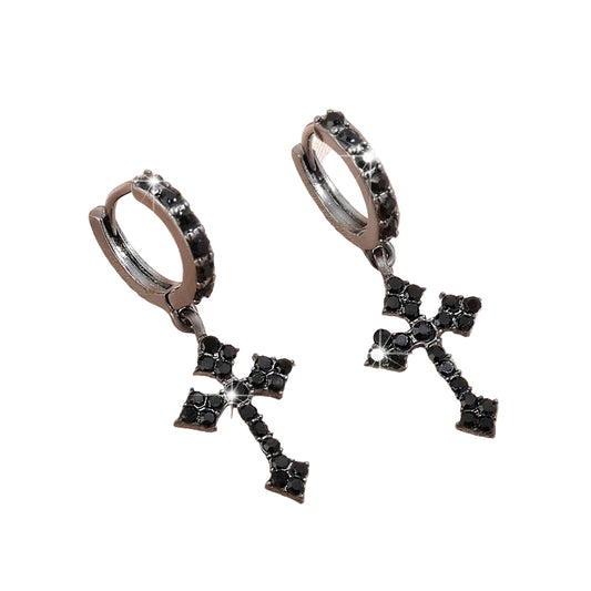 Brinco Cruz Cravejado Premium